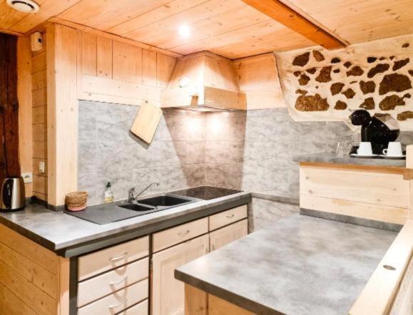 Le Venitien - Vieille Ville D'Annecy - Majord'Home Exterior foto
